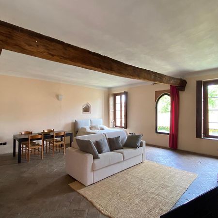 Borgo Archinto Apartment Robecco sul Naviglio Luaran gambar