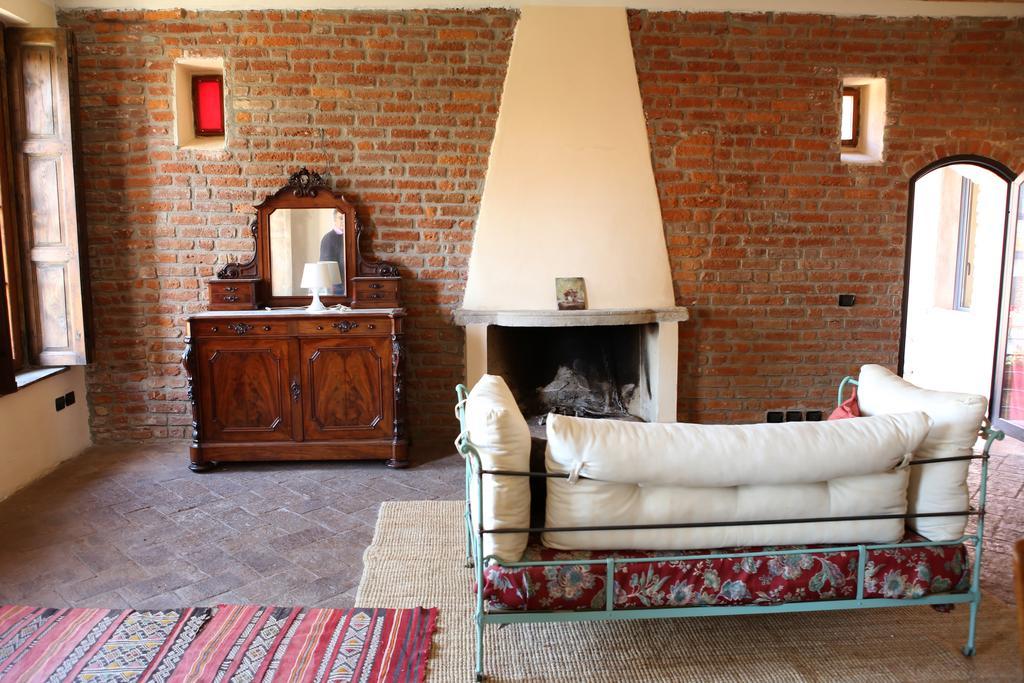 Borgo Archinto Apartment Robecco sul Naviglio Luaran gambar